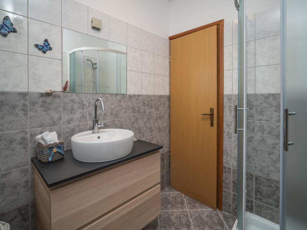 Apartment Fiore-1 By Interhome Gedici Экстерьер фото